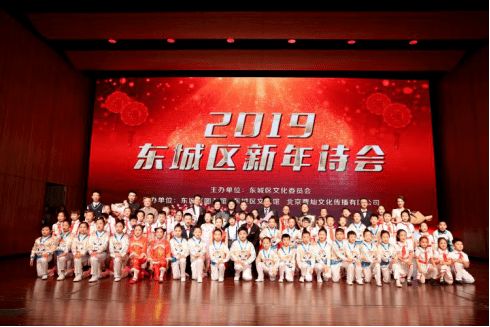 曹灿艺术学校最新课程表与文化艺术活动策划全解析